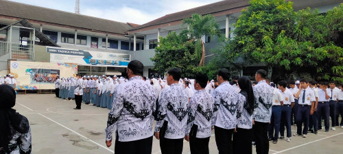 Peringatan HUT PGRI ke 77 Yayasan Pendidikan Tadika Pertiwi