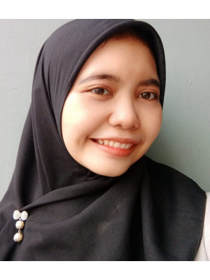 Nur Ghina Ariqah, S.Pd