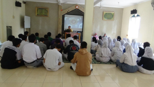 Pelatihan Bursa Kerja Khusus (BKK) SMK Tadika Pertiwi